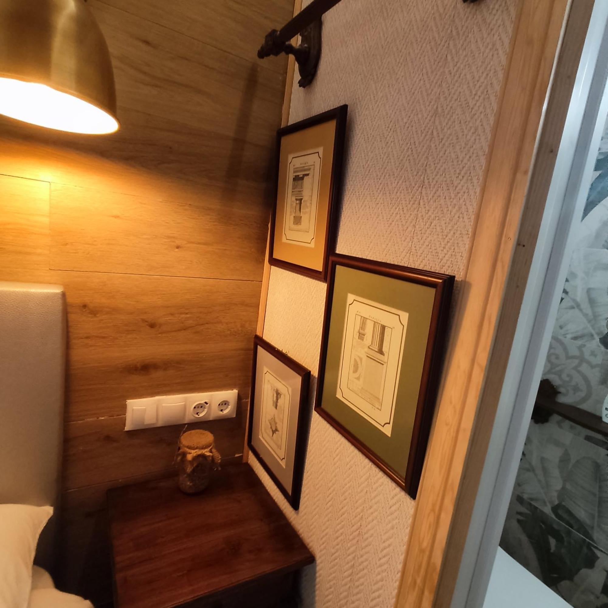Studio Or Rooms With Private Bathroom Or Rooms With Shared Bathroom Barcelona Eksteriør billede