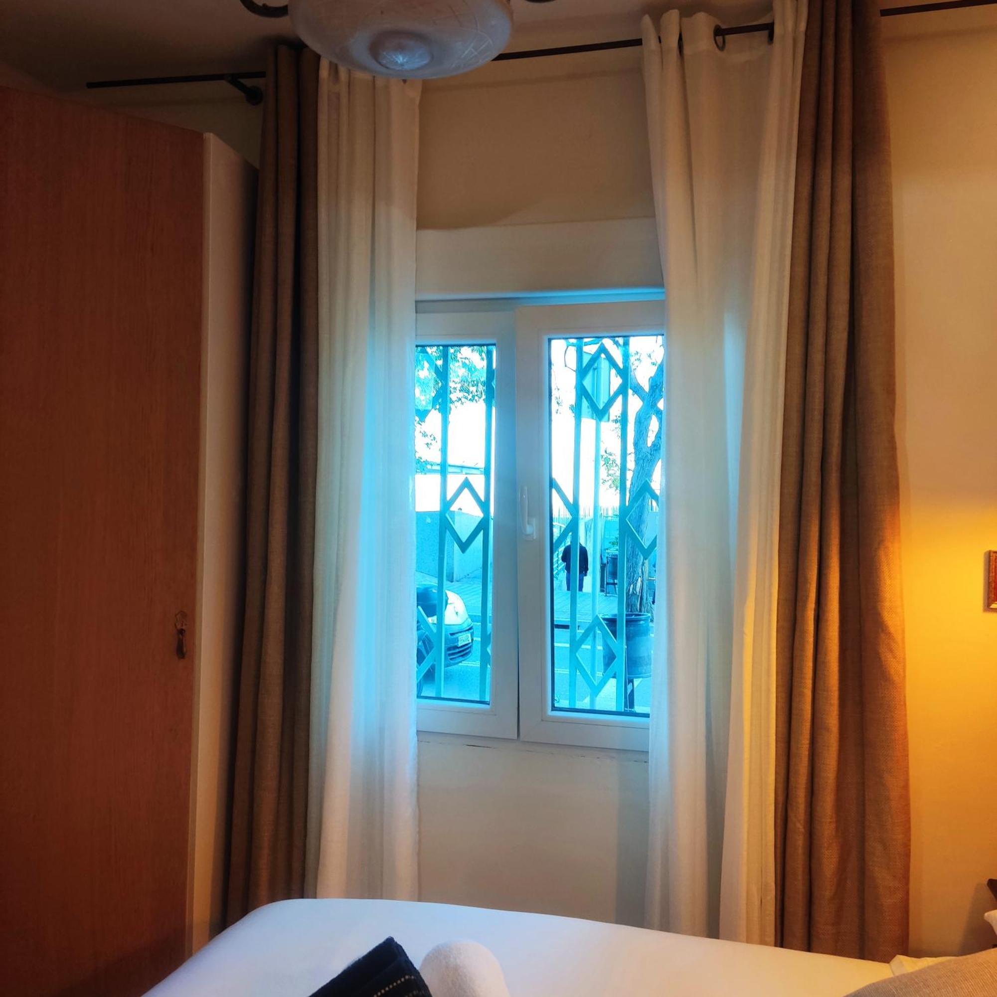Studio Or Rooms With Private Bathroom Or Rooms With Shared Bathroom Barcelona Eksteriør billede